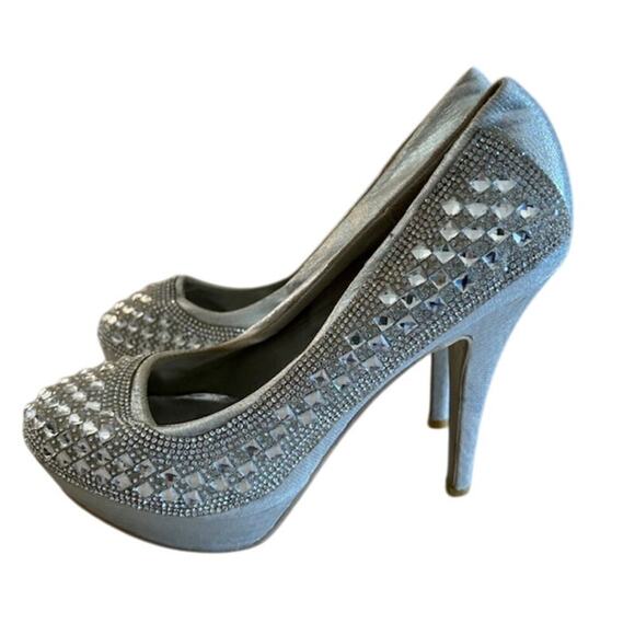 Second Luv Silver Rhinestone High Heel, size 10, 5 in heel - Picture 4 of 7